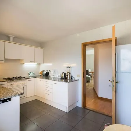 Sea Views & Skyline Apartment Barcelona
